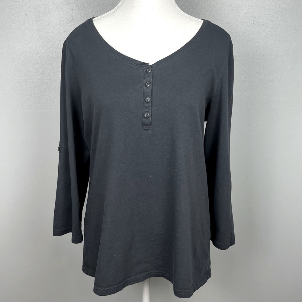 Duluth Trading dark gray 100% cotton roll tab sleeve 4 button henley, medium.